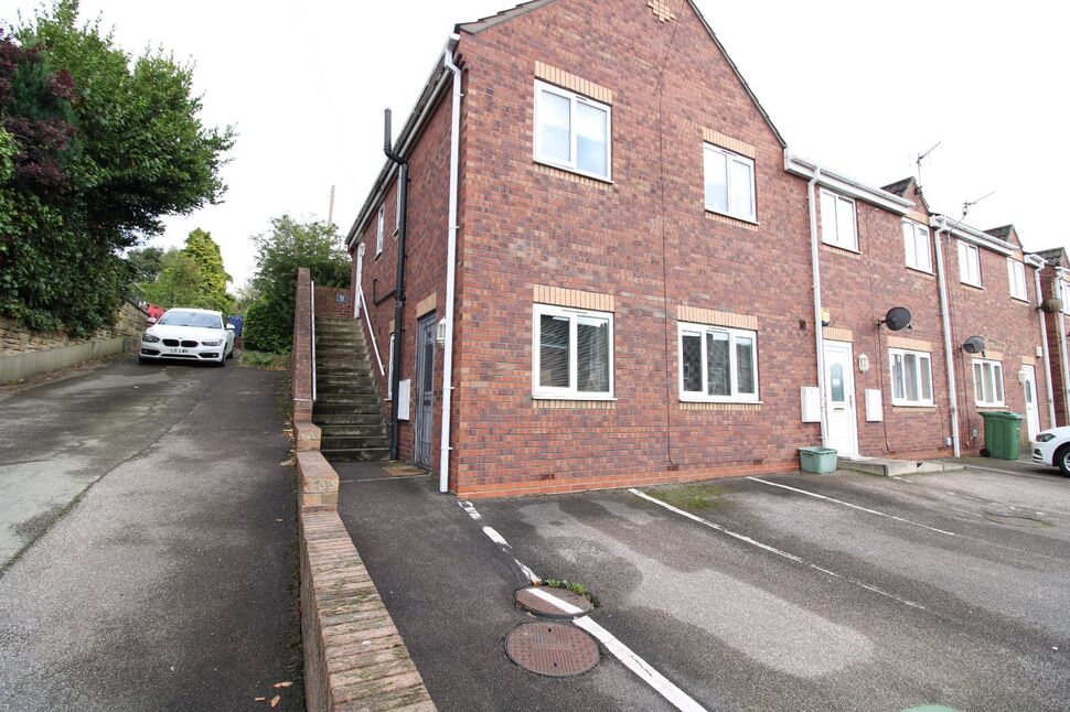 Main image of 2 bedroom  Flat for sale, Rock Hill, Castleford, West Yorkshire, WF10