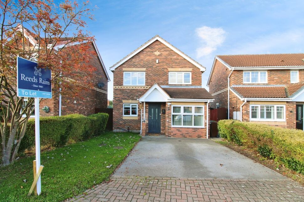 Main image of 4 bedroom Detached House to rent, Marsh Road, Castleford, West Yorkshire, WF10