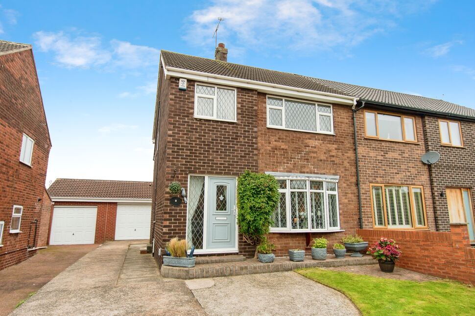 Main image of 3 bedroom Semi Detached House for sale, Davis Avenue, Castleford, West Yorkshire, WF10