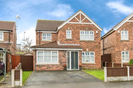 Merefield Way, 4 bedroom Detached House for sale, £340,000