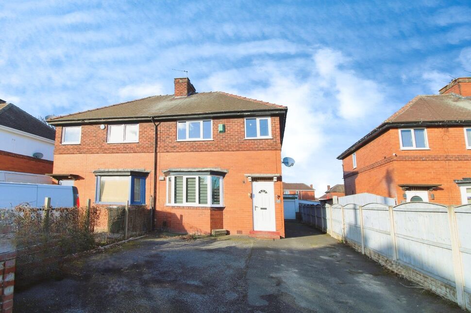 Main image of 3 bedroom Semi Detached House for sale, College Road, Castleford, West Yorkshire, WF10