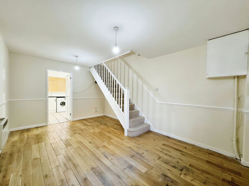 Main image of 2 bedroom  House to rent, Sycamore Grove, London, SE6