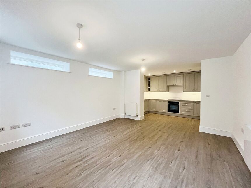 1 bedroom  Flat for sale