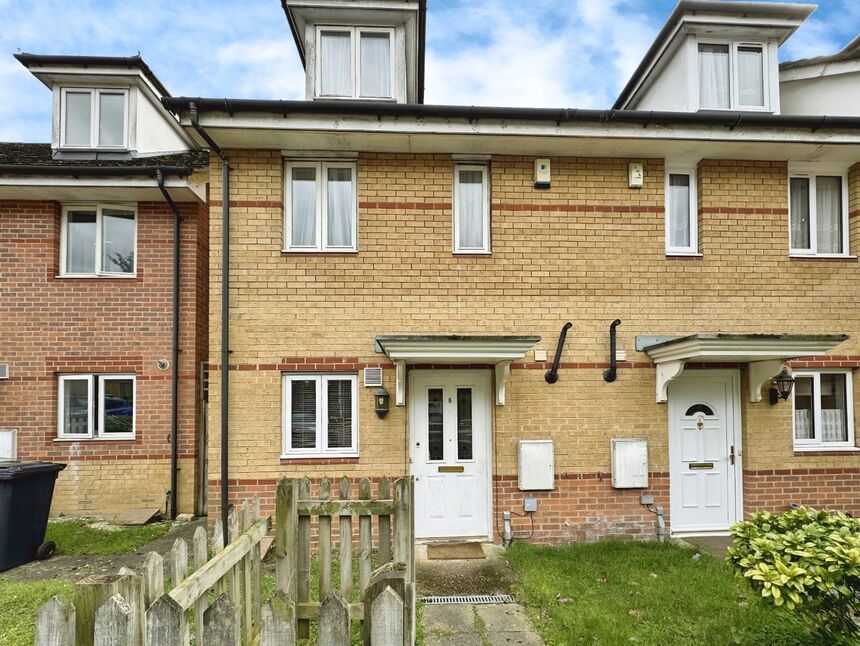 Main image of 3 bedroom End Terrace House to rent, Silver Birch Close, London, SE6