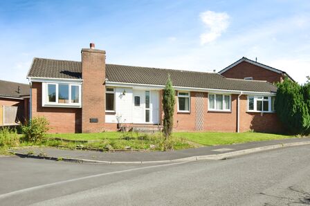 4 bedroom Detached Bungalow for sale