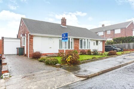 Ainsdale Gardens, 2 bedroom Semi Detached Bungalow for sale, £150,000