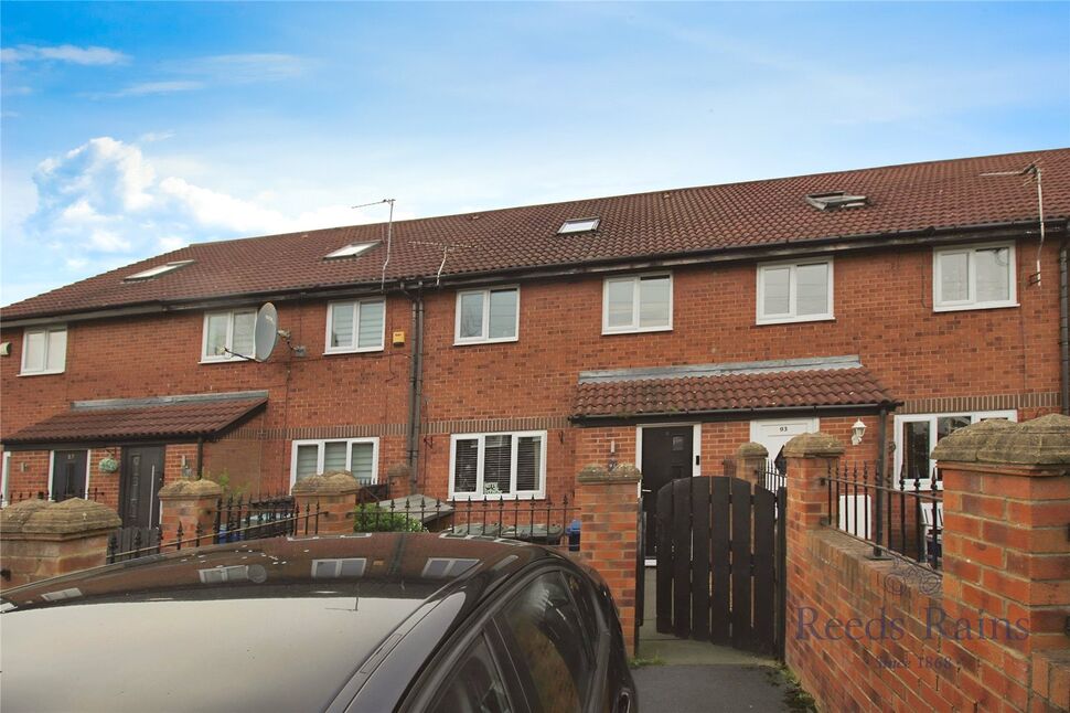 Main image of 4 bedroom Mid Terrace House for sale, St. Cuthberts Road, Newcastle upon Tyne, Tyne and Wear, NE5