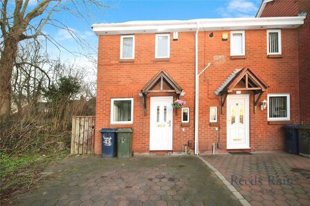 Chessar Avenue, 2 bedroom End Terrace House for sale, £125,000