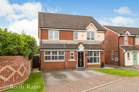 Hunstanton Close, 5 bedroom Detached House for sale, £340,000