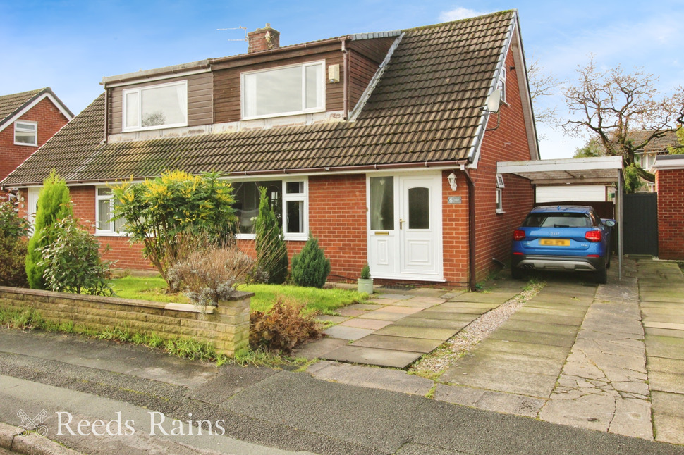 Main image of 3 bedroom Semi Detached House for sale, Mallom Avenue, Euxton, Lancashire, PR7