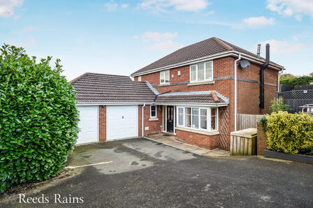 Burgh Wood Way, 4 bedroom Detached House for sale, £430,000