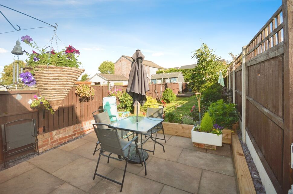 Main image of 2 bedroom Mid Terrace House for sale, Chesterfield Road, Shuttlewood, Derbyshire, S44