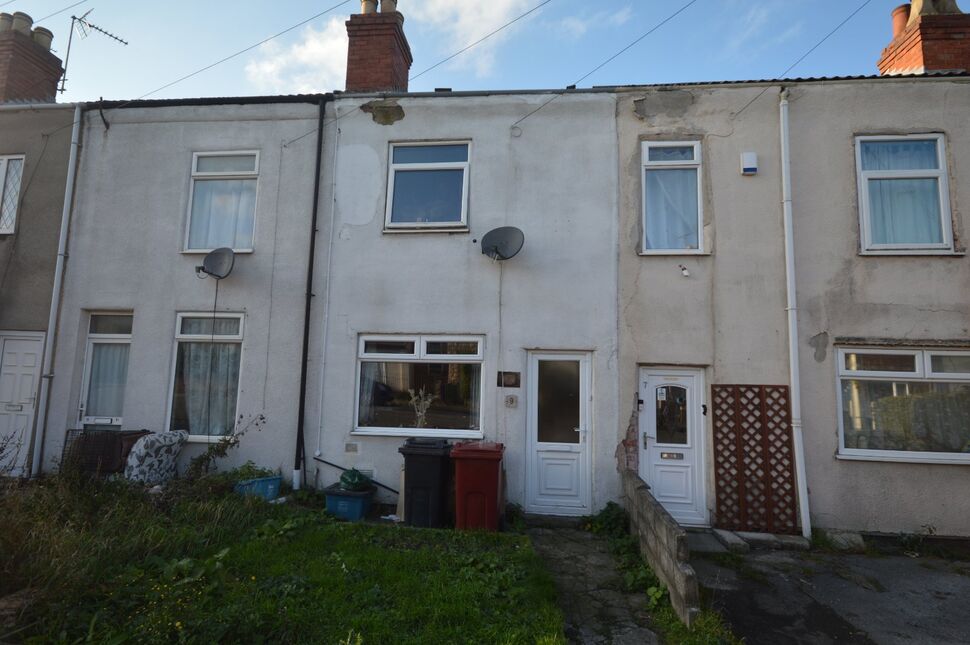 Main image of 3 bedroom Mid Terrace House for sale, Chesterfield Road, Shuttlewood, Derbyshire, S44