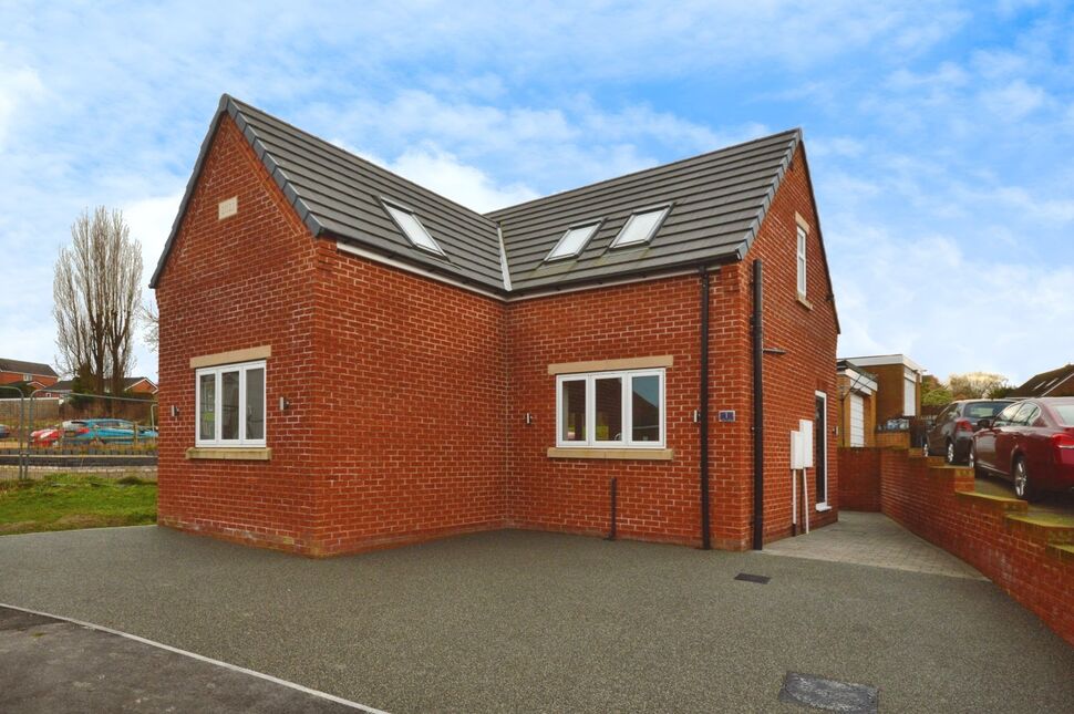 Main image of 2 bedroom Detached Bungalow to rent, New Street, North Wingfield, S42