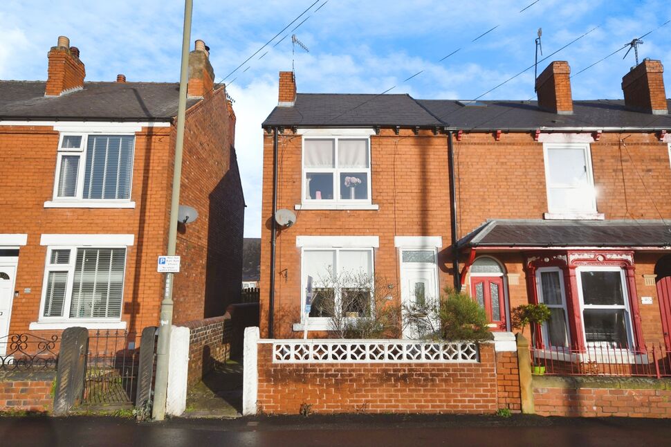 2 bedroom End Terrace House for sale