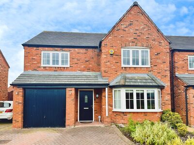 Highlander Road, 4 bedroom Detached House for sale, £475,000