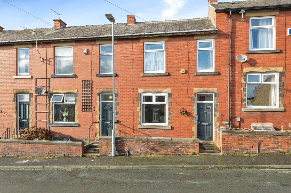 Main image of 3 bedroom Mid Terrace House for sale, Tidswell Street, Heckmondwike, West Yorkshire, WF16