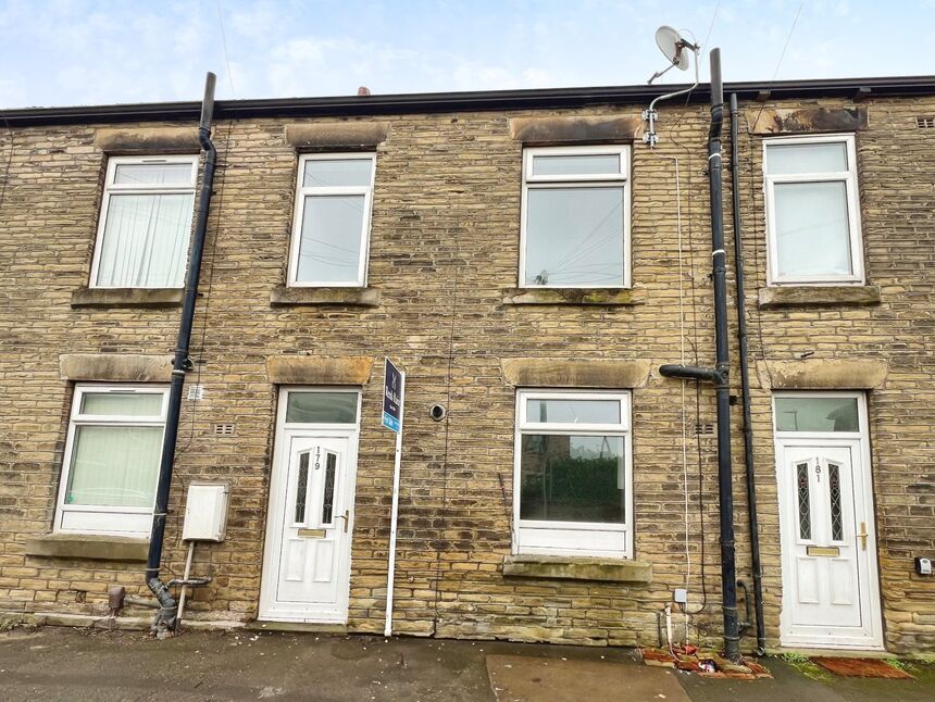 Main image of 2 bedroom Mid Terrace House for sale, Halifax Road, Liversedge, West Yorkshire, WF15