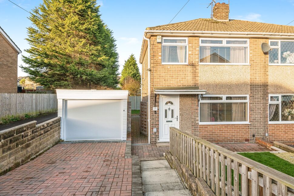 Main image of 3 bedroom Semi Detached House for sale, Ashbourne Drive, Cleckheaton, West Yorkshire, BD19