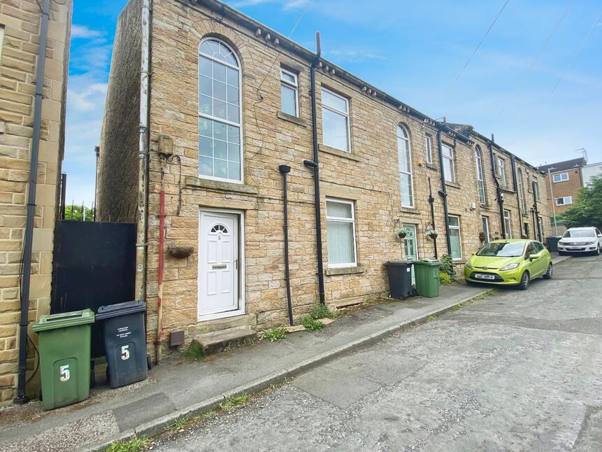 Main image of 3 bedroom End Terrace House for sale, Prospect Street, Cleckheaton, West Yorkshire, BD19