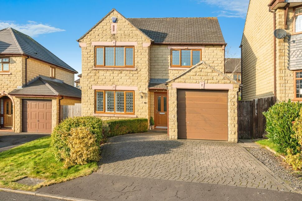 Main image of 4 bedroom Detached House for sale, Victoria Chase, Bailiff Bridge, West Yorkshire, HD6