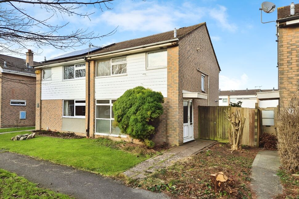 Main image of 3 bedroom Semi Detached House for sale, The Penns, Clevedon, North Somerset, BS21