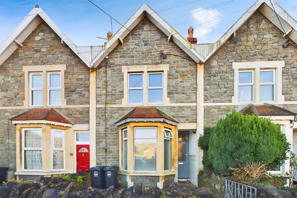 Main image of 1 bedroom  Flat for sale, Griffin Road, Clevedon, North Somerset, BS21