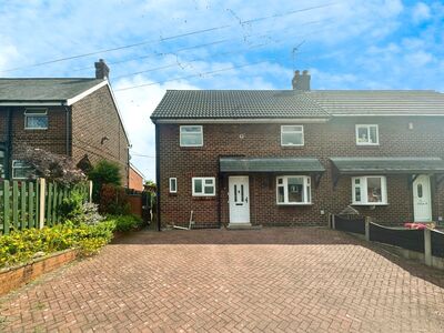 Tall Ash Avenue, 3 bedroom Semi Detached House to rent, £930 pcm