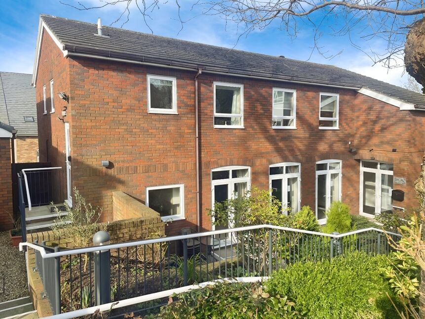 Main image of 3 bedroom  Flat to rent, Priesty Court, Congleton, Cheshire, CW12