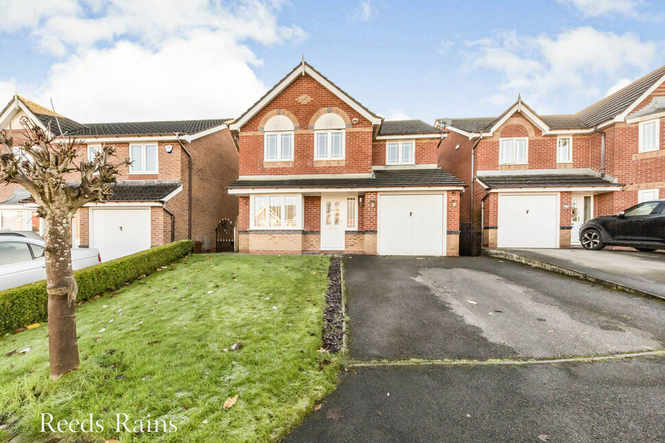 Main image of 4 bedroom Detached House for sale, Kingfisher Close, Congleton, Cheshire, CW12