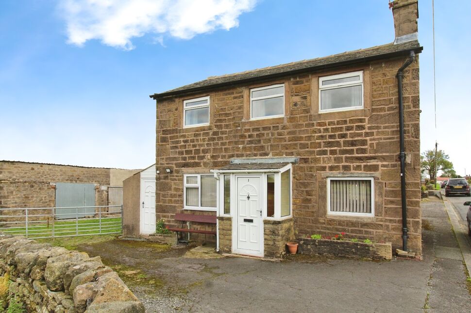 Main image of 2 bedroom Link Detached House for sale, Brownhill Row, Colne, Lancashire, BB8