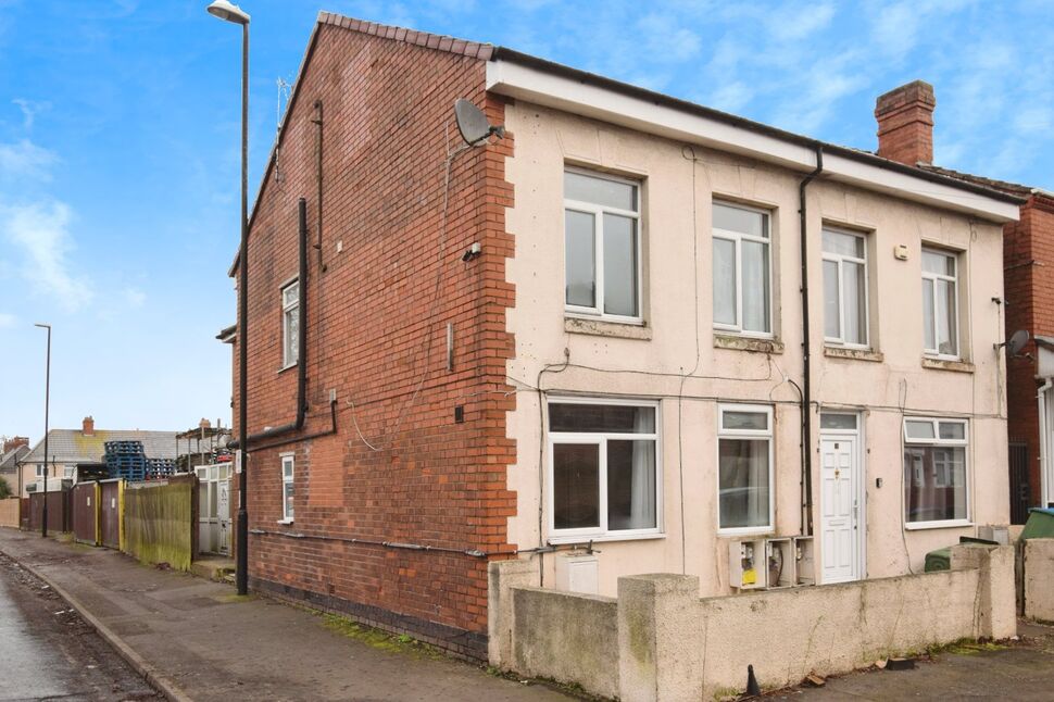 Main image of 4 bedroom End Terrace House for sale, North Street, Stoke, Coventry, CV2