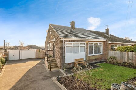 2 bedroom Semi Detached Bungalow for sale