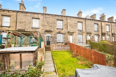 Myrtle Terrace, 3 bedroom Mid Terrace House for sale, £220,000