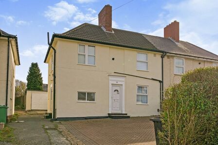 Cricklegate, 3 bedroom Semi Detached House for sale, £240,000