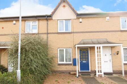 2 bedroom Semi Detached House to rent