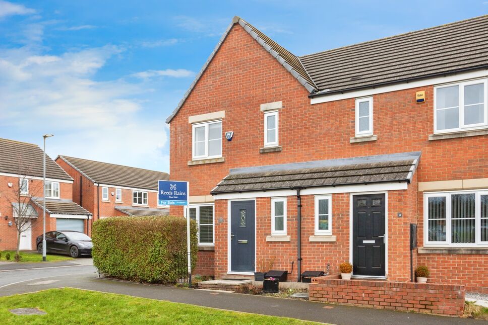 Main image of 3 bedroom Semi Detached House for sale, Alder Road, Whinmoor, West Yorkshire, LS14