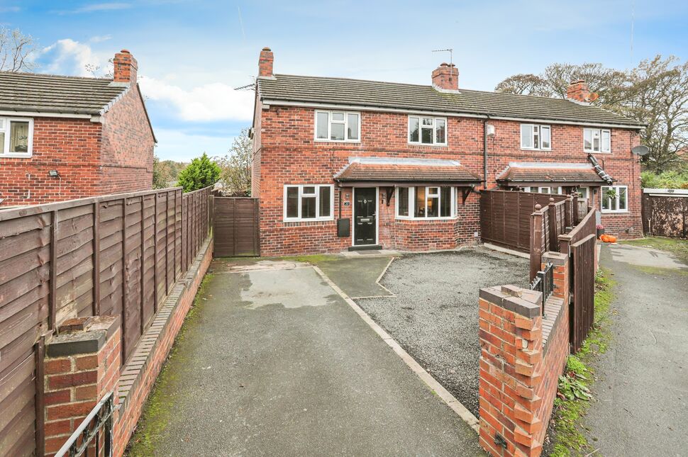 Main image of 5 bedroom Semi Detached House for sale, Poole Square, Leeds, West Yorkshire, LS15