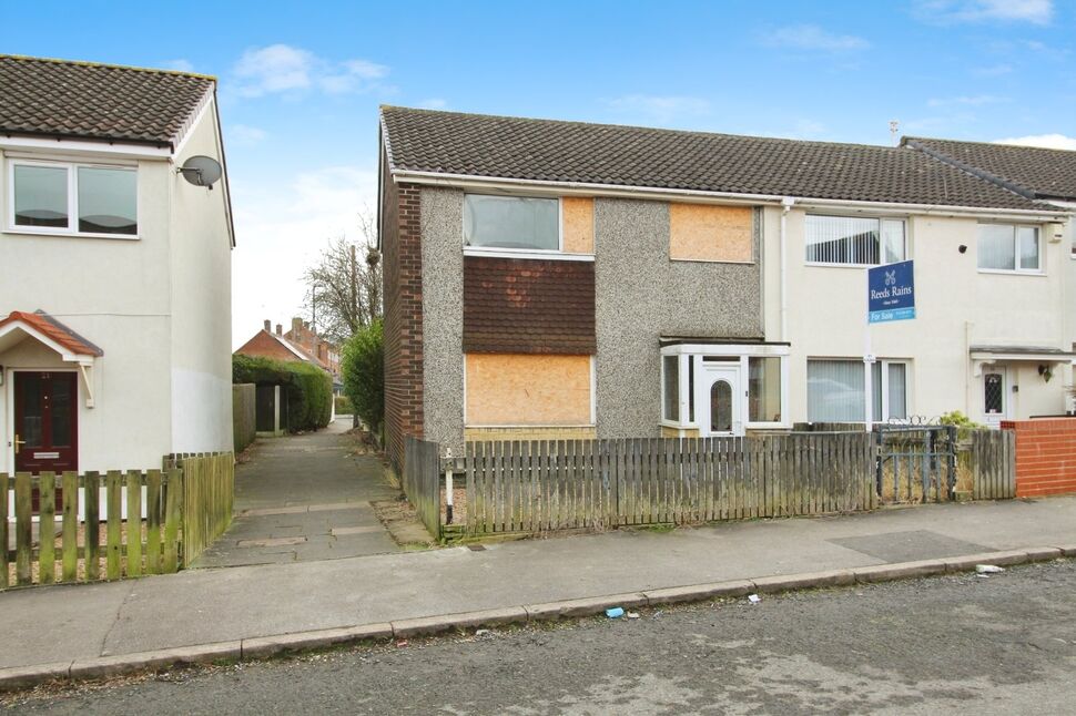 Main image of 3 bedroom Mid Terrace House for sale, Ash Tree Approach, Leeds, West Yorkshire, LS14