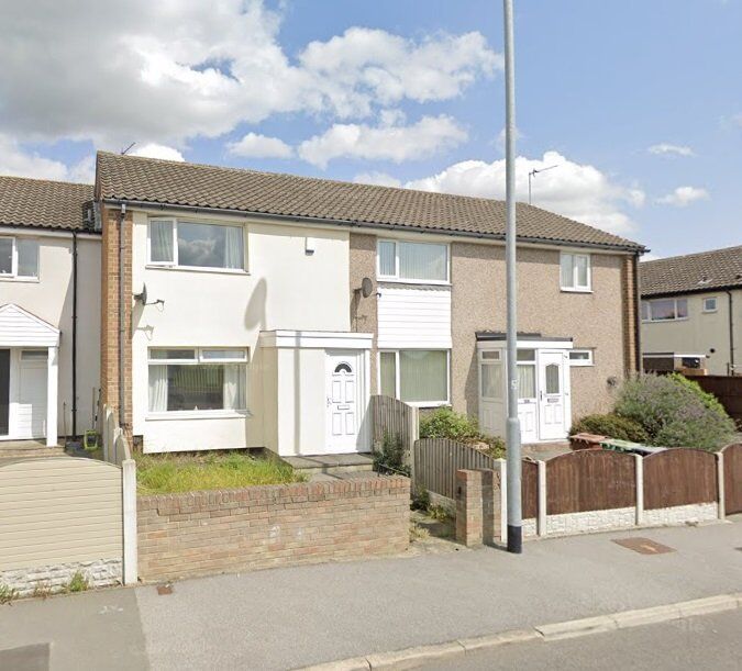 Main image of 2 bedroom Mid Terrace House to rent, Stanks Gardens, Leeds, West Yorkshire, LS14