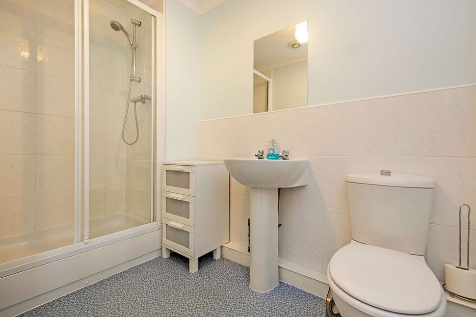 En-Suite Shower / WC