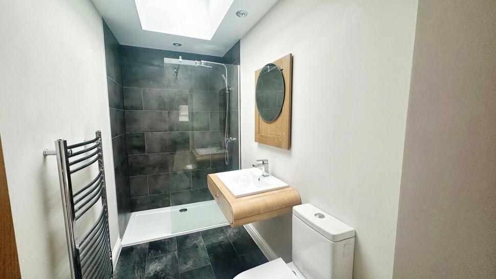 En-Suite shower room