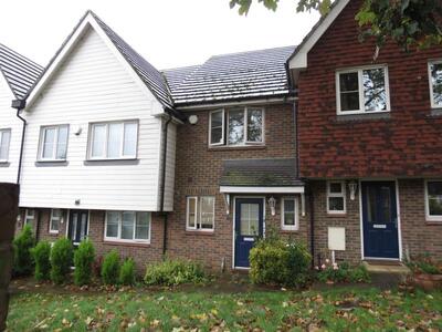 Miskin Road, 2 bedroom  House to rent, £1,600 pcm