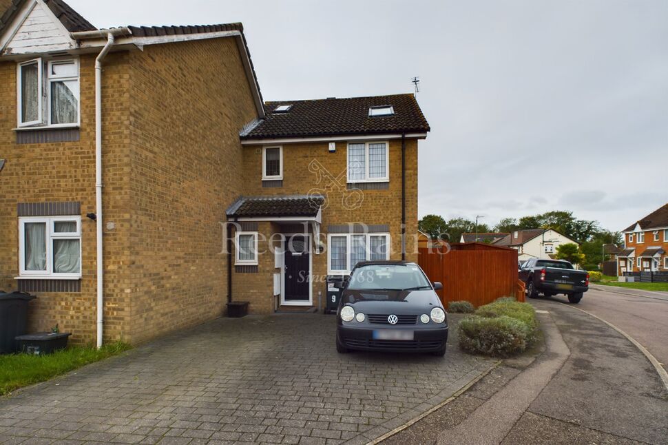 Main image of 4 bedroom End Terrace House for sale, Arundel Road, Dartford, Kent, DA1