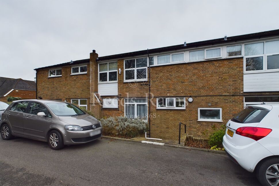 Main image of 1 bedroom  Flat to rent, Gorringe Avenue, South Darenth, Kent, DA4