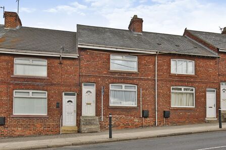 Durham Road, 3 bedroom Mid Terrace House to rent, £650 pcm