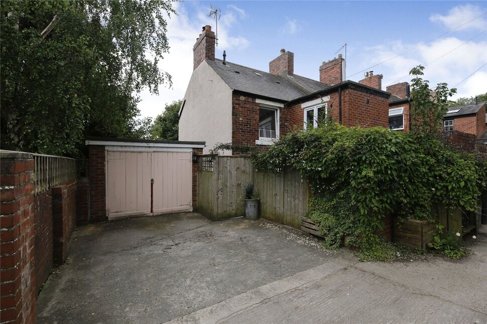 Main image of 2 bedroom End Terrace House for sale, Diamond Terrace, Durham, DH1