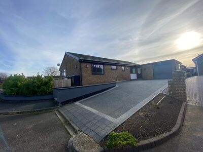 The Croft, 3 bedroom Detached Bungalow for sale, £400,000