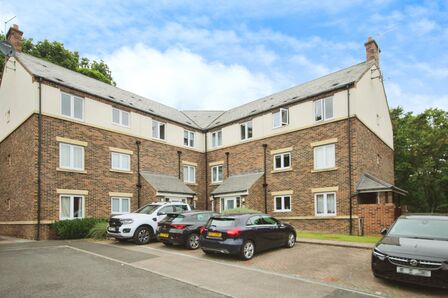 Boste Crescent, 2 bedroom  Flat to rent, £900 pcm