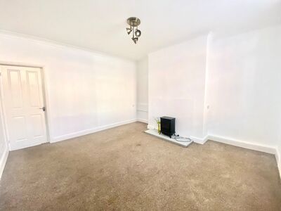 Burnell Road, 2 bedroom Mid Terrace House for sale, £60,000